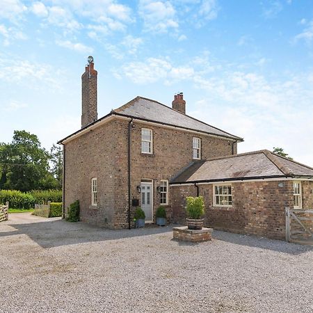 Вилла Farrington House Lowthorpe Экстерьер фото
