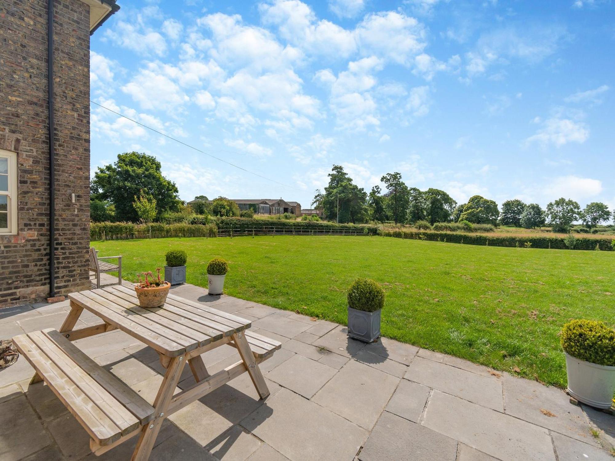 Вилла Farrington House Lowthorpe Экстерьер фото